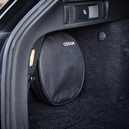 Ben je op zoek naar accessoires voor elektrische auto's? Bij GreenCarGear hebben we alles, van autoverzorgingsproducten, laders voor elektrische auto's, accessoires voor thuis opladen van elektrische auto's, en meer. Je vindt hier alle Tesla-accessoires, VW ID 4-accessoires en Ford Mustang Mach E-accessoires.