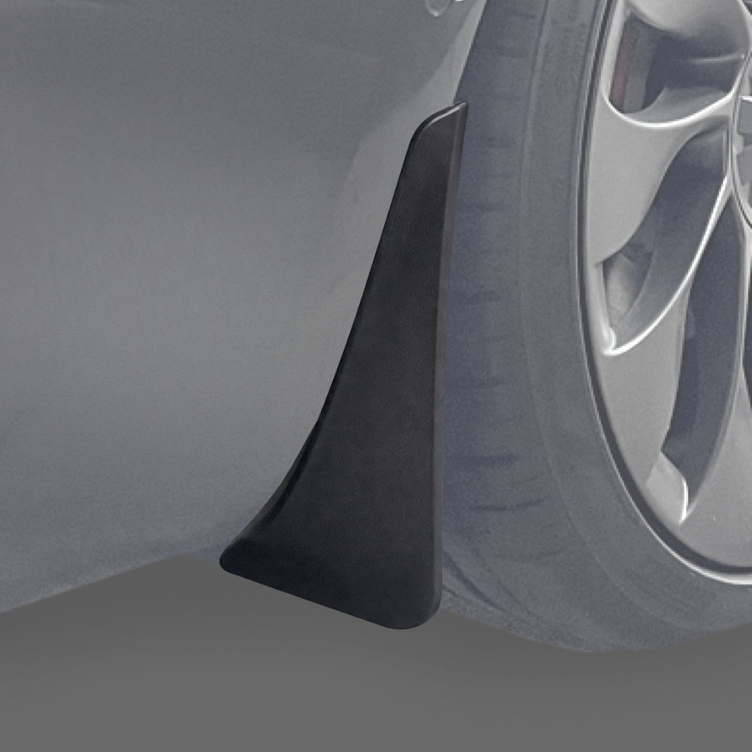 Spatlappen/mud flaps - past op Tesla Model 3