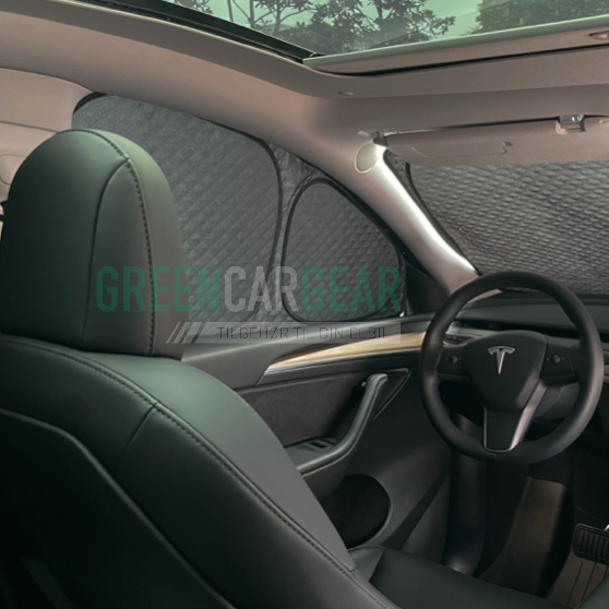 Afdekking voor de autoruiten van een Tesla Model 3/Y.