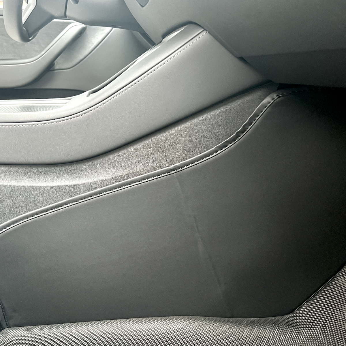 Beskytter til midterkonsollen til Tesla Model Y