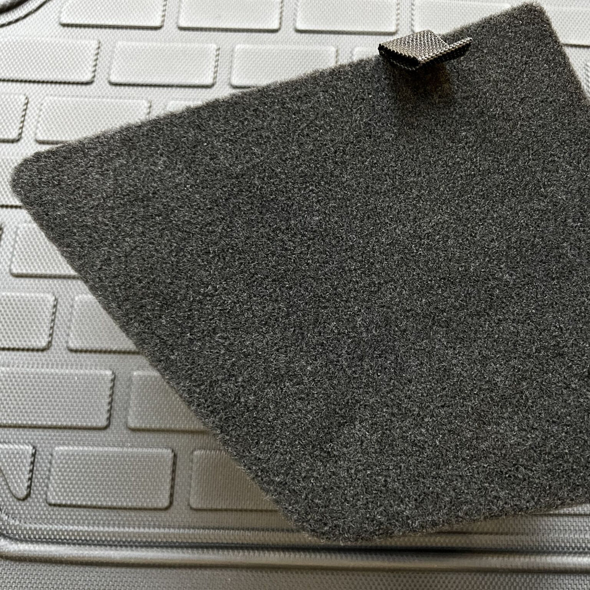 Kofferbak opbergbox met deksel – past op Tesla Model 3