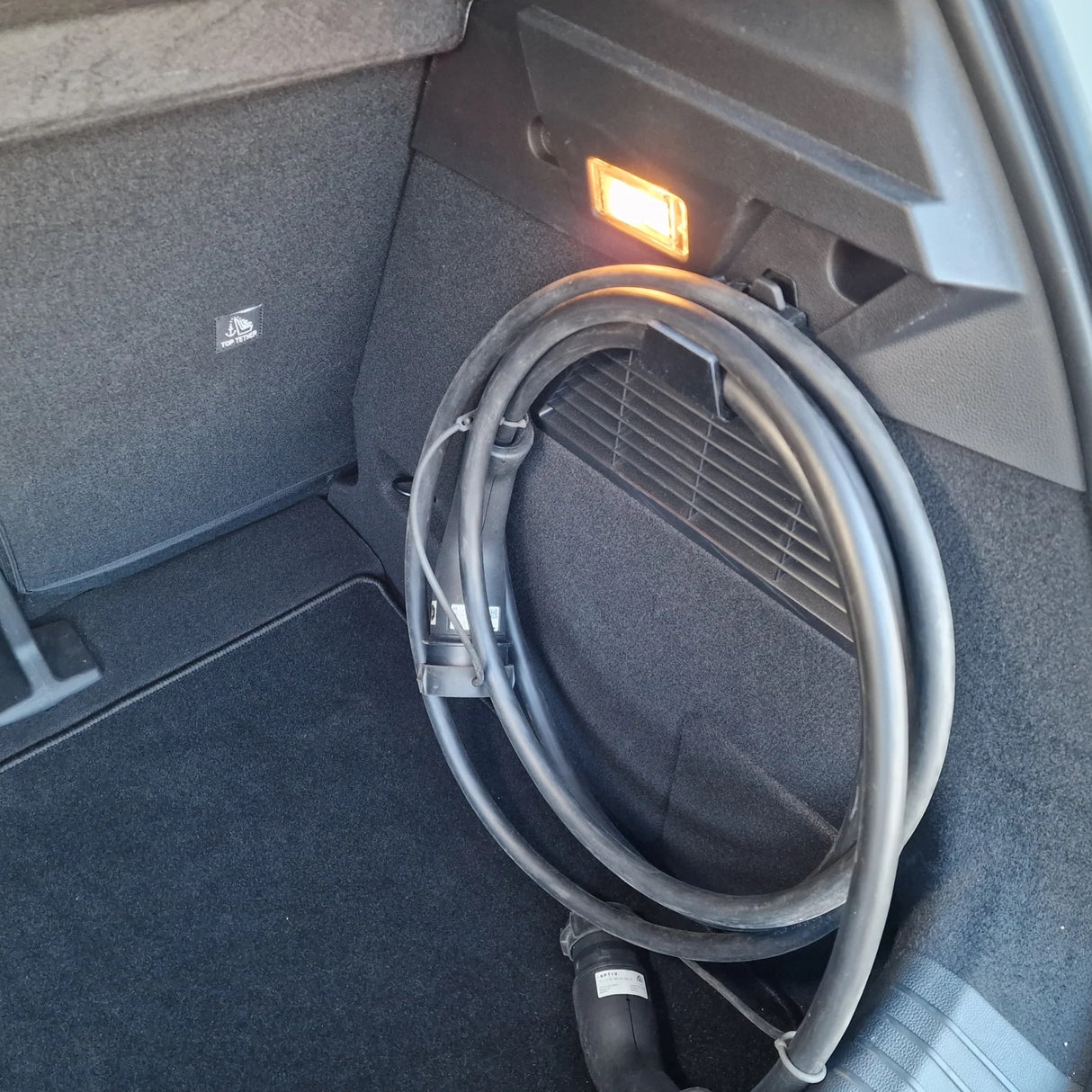 Kofferhaak - Renault Megane E-tech