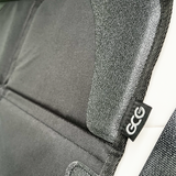 GCG-logo op de autostoelbeschermer