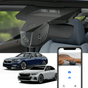 FitCamX dashcam voor BMW i5 2024 (G60) met smartphone-app en twee auto's.