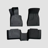 All Weather vloermatten set voor BMW i5 in zwart rubber met perfecte pasvorm.