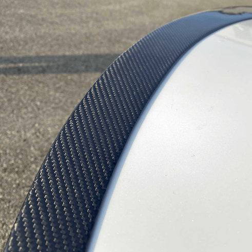 Performance Spoiler van echt carbon - passend voor Tesla 3/Y