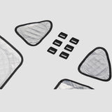 Afdekkingsset voor XPENG G6-ramen, inclusief meerdere zilverkleurige stoffen panelen en zwarte bevestigingsclips.