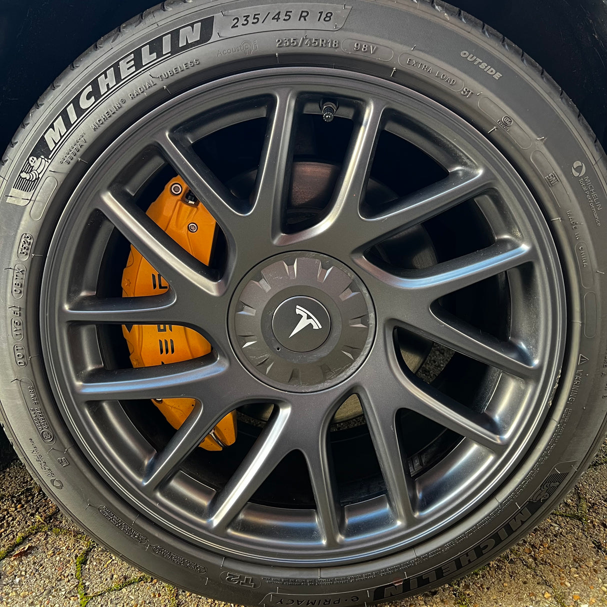 Photon 18 inch middenkap voor Tesla Model 3 Highland