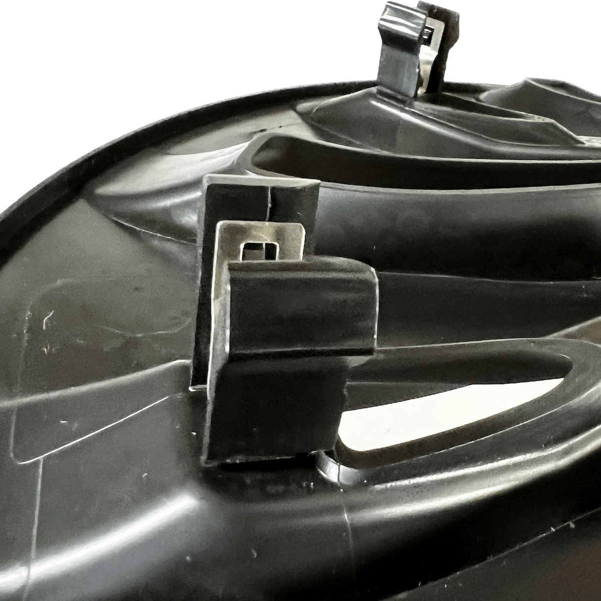 Ben je op zoek naar accessoires voor elektrische auto's? Bij GreenCarGear hebben we alles, van autoverzorgingsproducten, laders voor elektrische auto's, accessoires voor thuis opladen van elektrische auto's, en meer. Je vindt hier alle Tesla-accessoires, VW ID 4-accessoires en Ford Mustang Mach E-accessoires.