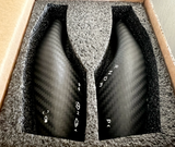 Cover voor arm in echt carbon – Past op Tesla Model 3/Y