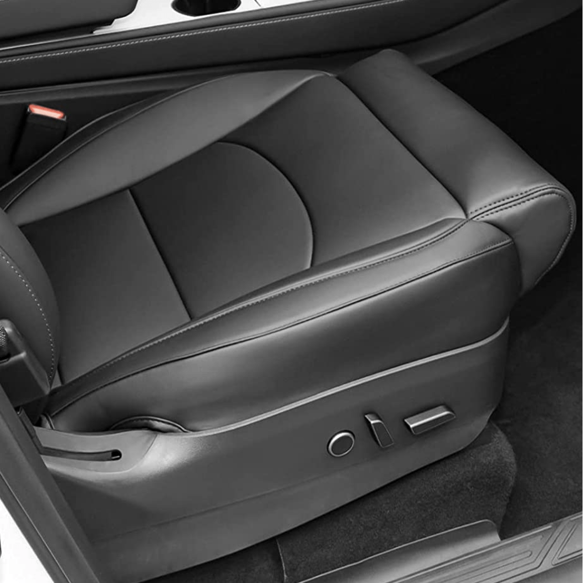 Bekleding voor voorstoel met ingebouwde ondersteuning. Past op Tesla Model 3/Y