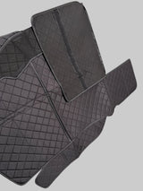 waterafstotend hondenkleed half opgevouwen