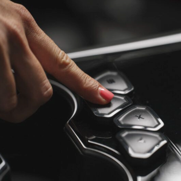 Hand drukt op S3XY knop voor Tesla Tesla auto-accessoires