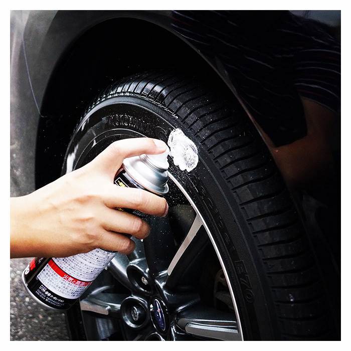 Ben je op zoek naar accessoires voor elektrische auto's? Bij GreenCarGear hebben we alles, van autoverzorgingsproducten, laders voor elektrische auto's, accessoires voor thuis opladen van elektrische auto's, en meer. Je vindt hier alle Tesla-accessoires, VW ID 4-accessoires en Ford Mustang Mach E-accessoires.